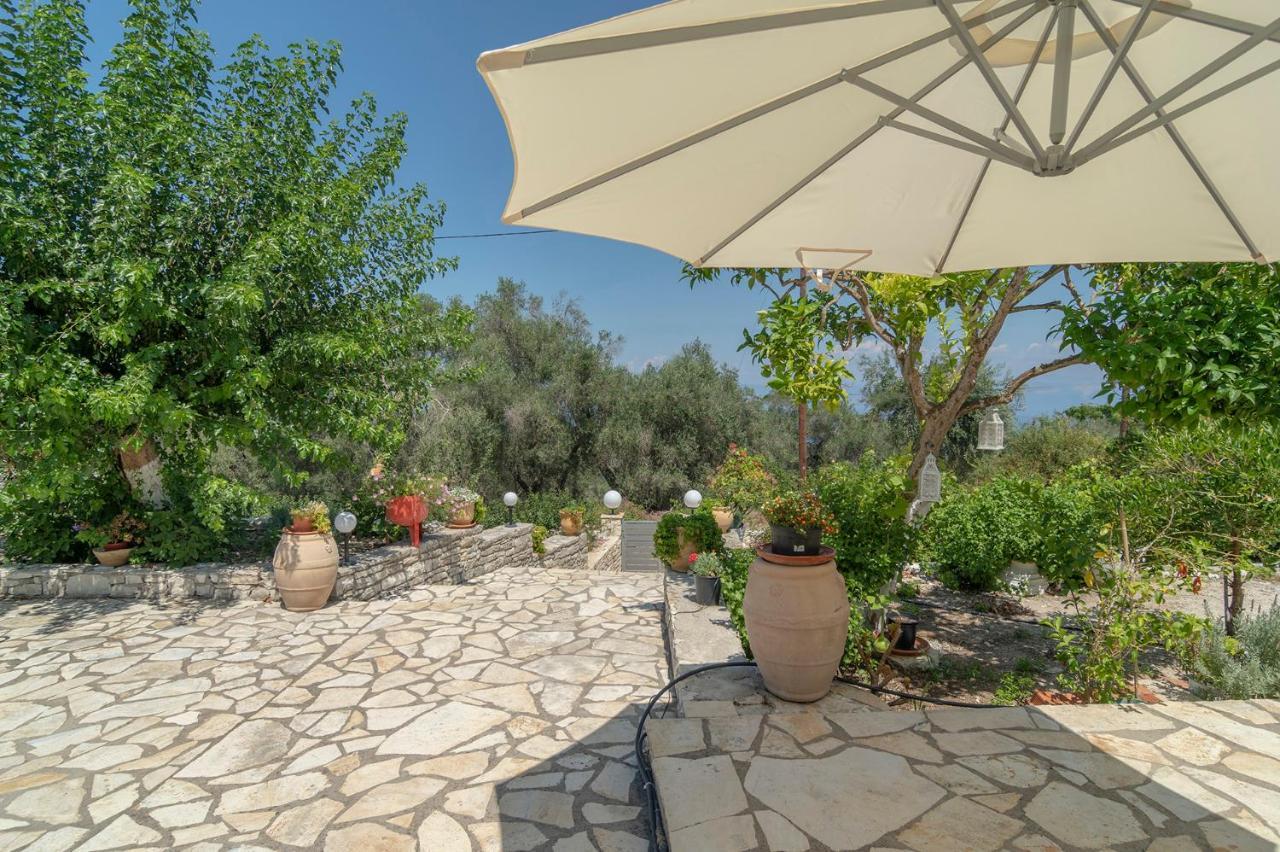 Villa Emilios Stone House Gaios Exterior foto