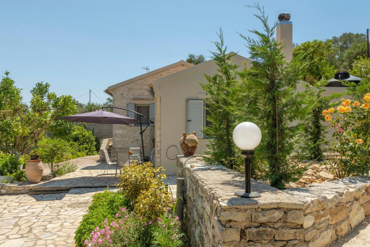 Villa Emilios Stone House Gaios Exterior foto